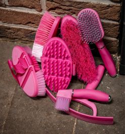 Oster Equine Care Series Stiff Grooming Brush