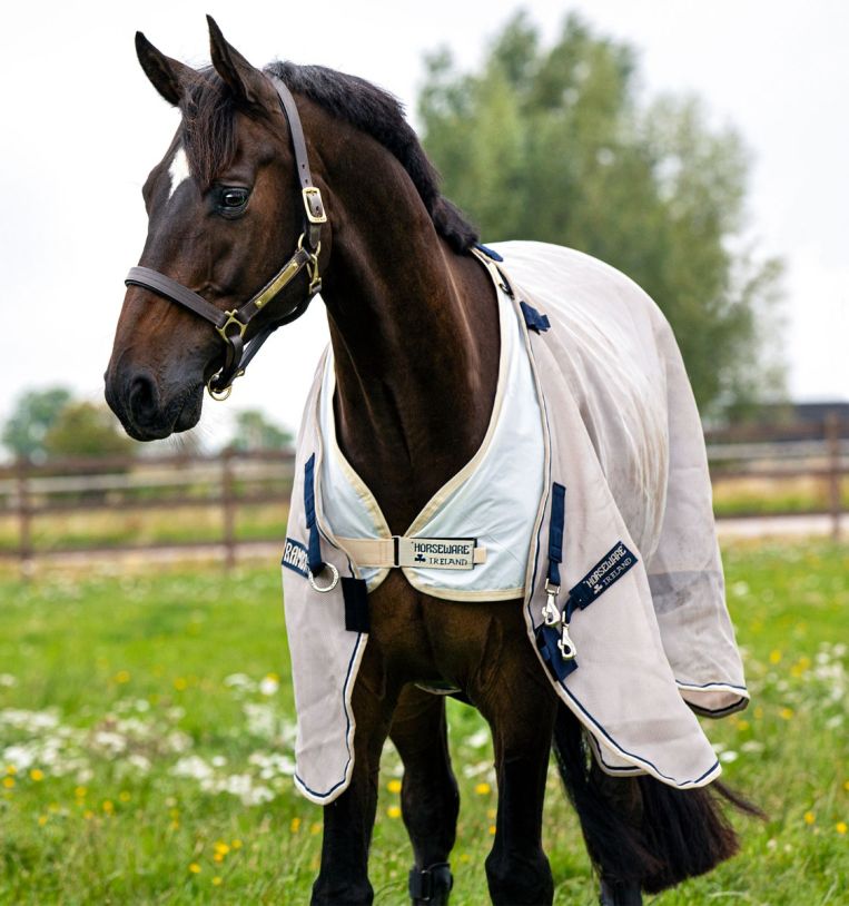 Horseware Ireland 75” Mio Fly Rug Bronze/Navy outlet Horse Fly Rug AFSR90-MBBB-75